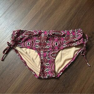 Joe Fresh Patterned Side Ruched Swim Bottom Medium